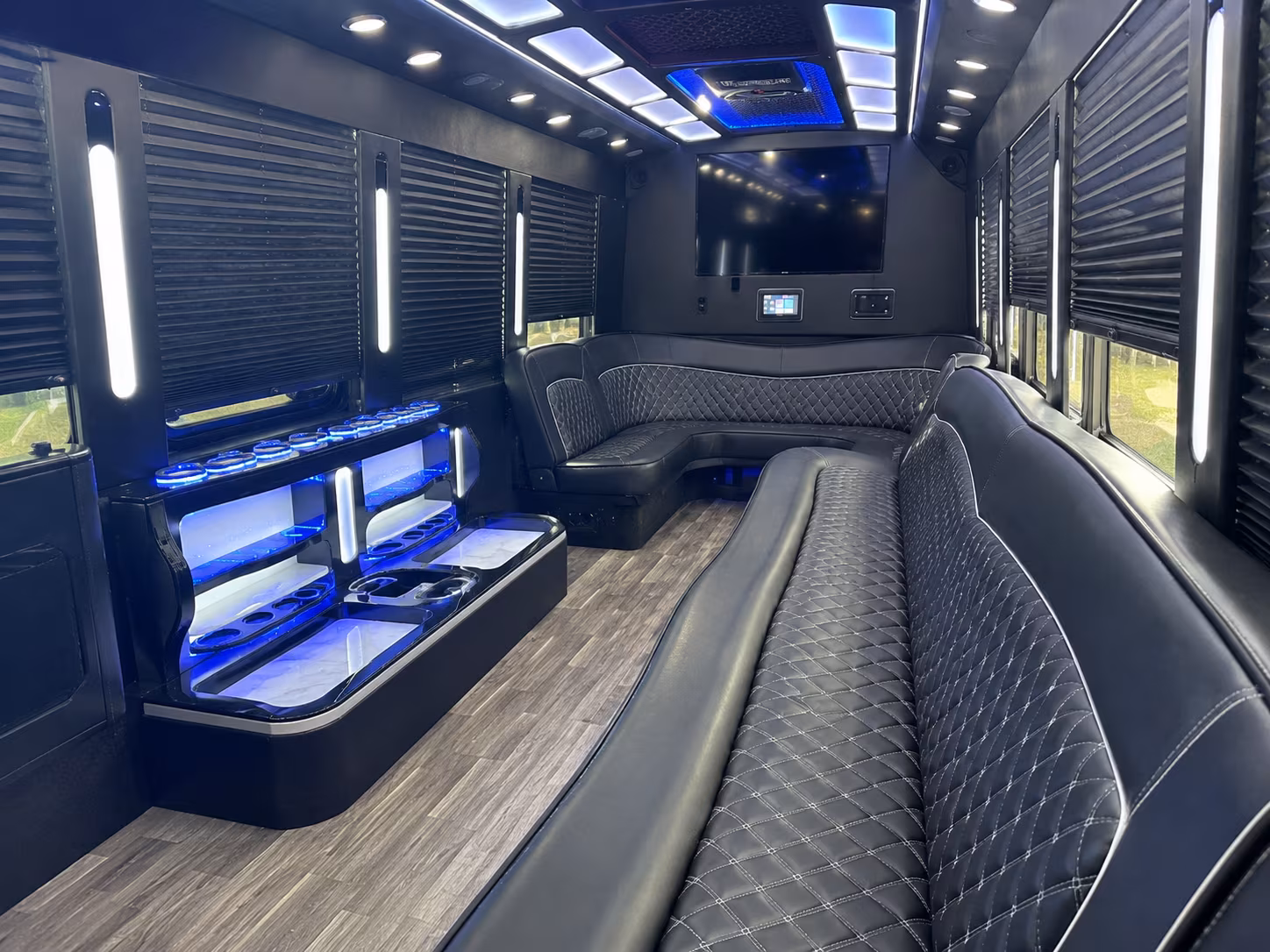 bus rentals