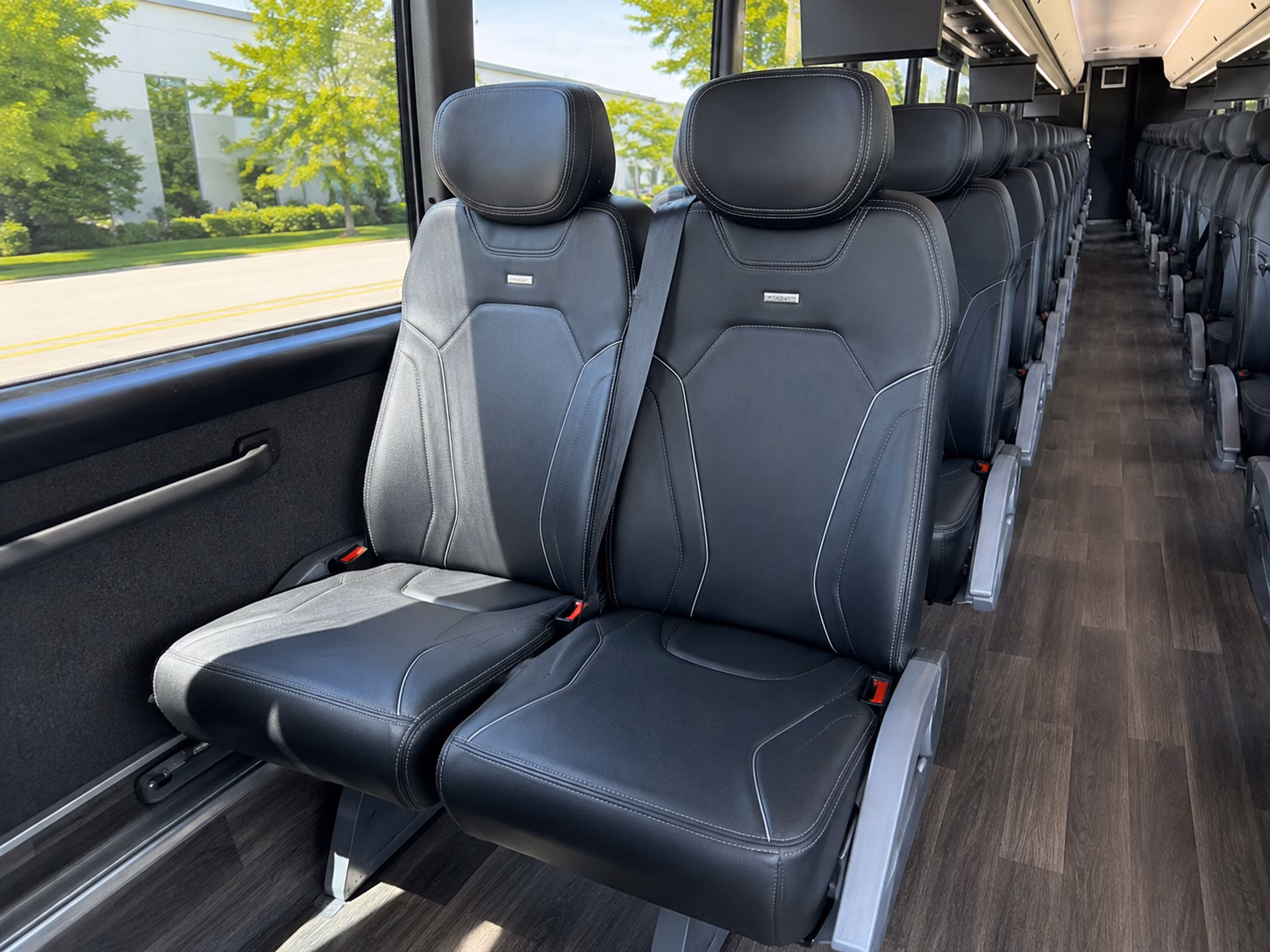 how the day of the week changes what a bus costs in lafayette louisiana