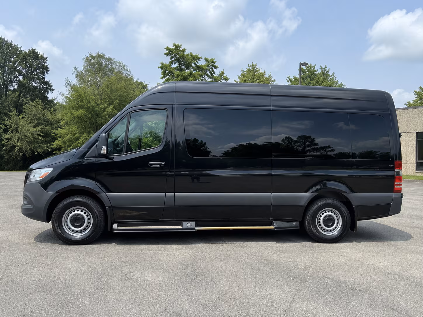 lafayette long distance transportation onboard seating